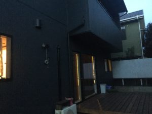 暗い庭
